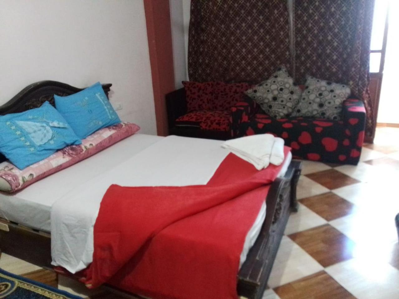 One Love Guesthouse & Restaurant Luxor Exteriér fotografie