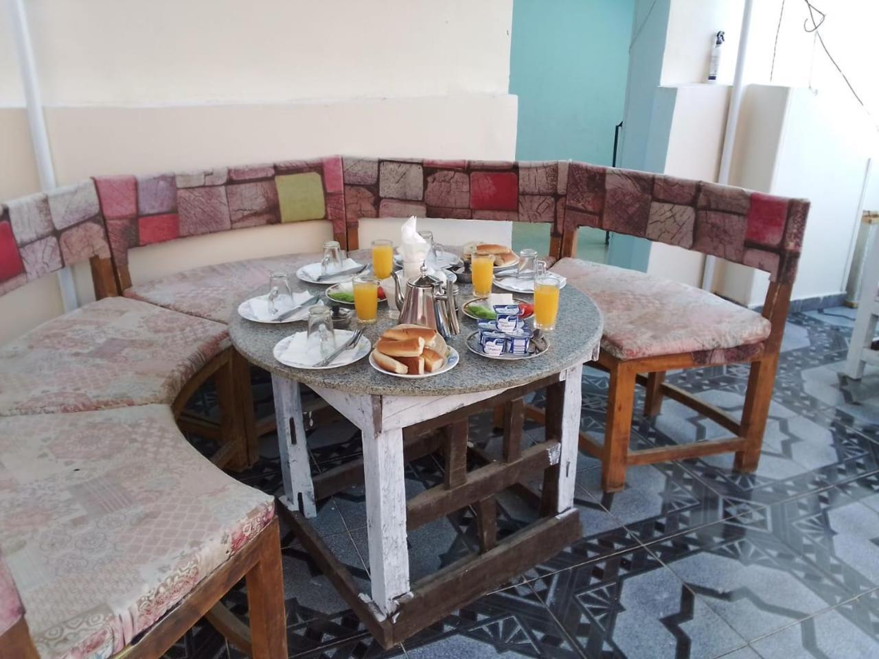 One Love Guesthouse & Restaurant Luxor Exteriér fotografie