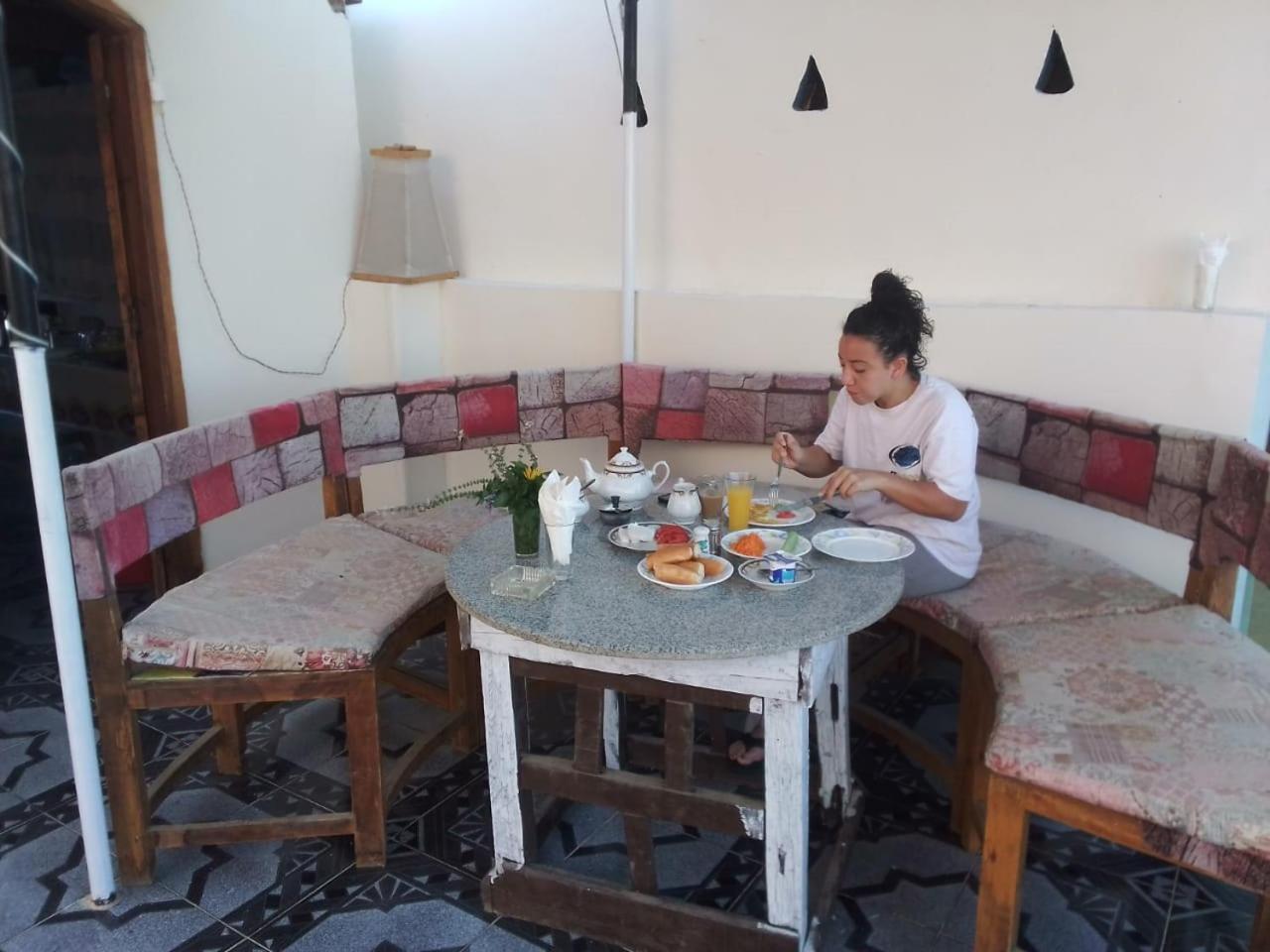 One Love Guesthouse & Restaurant Luxor Exteriér fotografie
